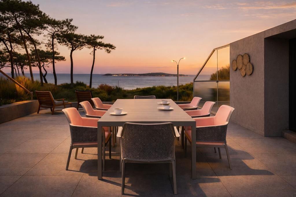 EXCLUSIVO PENTHOUSE PRIMERA LINEA MANSA PARADA 10