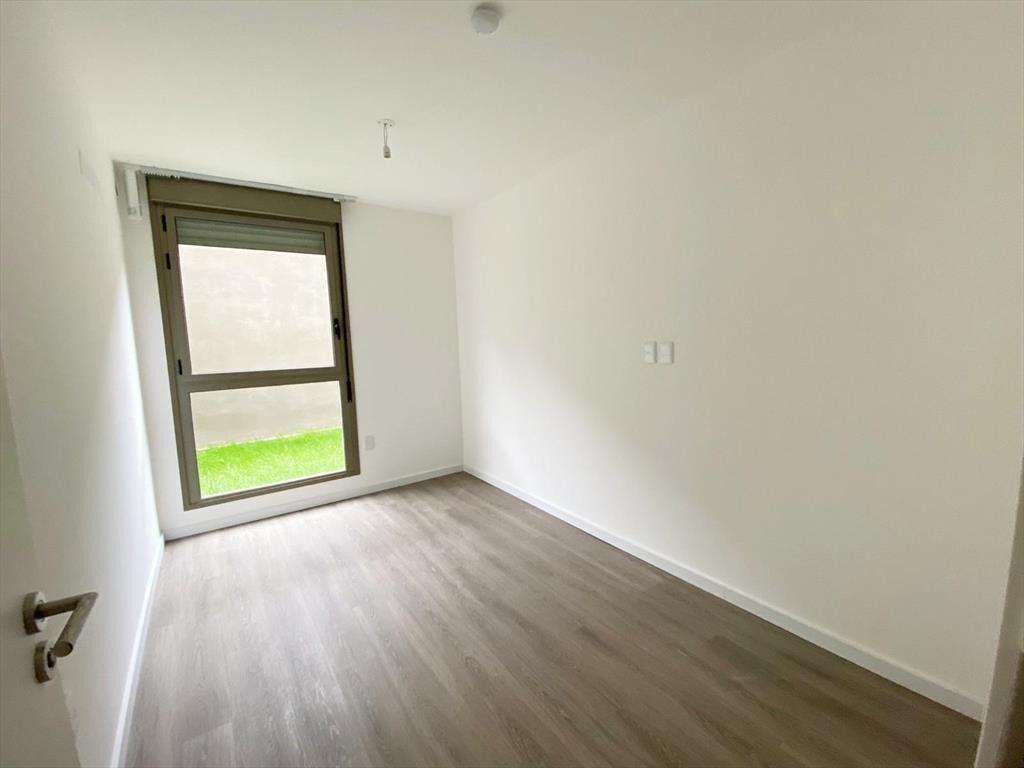 Venta apartamento de 2 dormitorios y patio a estrenar en Pa
