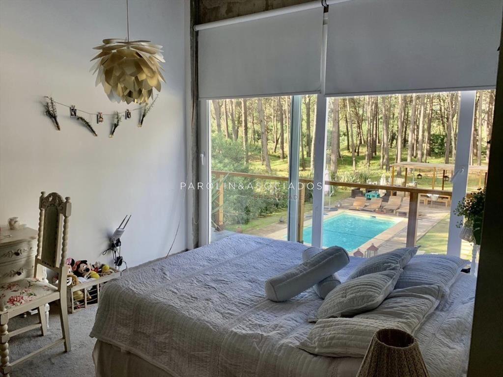 Casa en venta de 5 dormitorios y 5 baños en Montoya, Punta