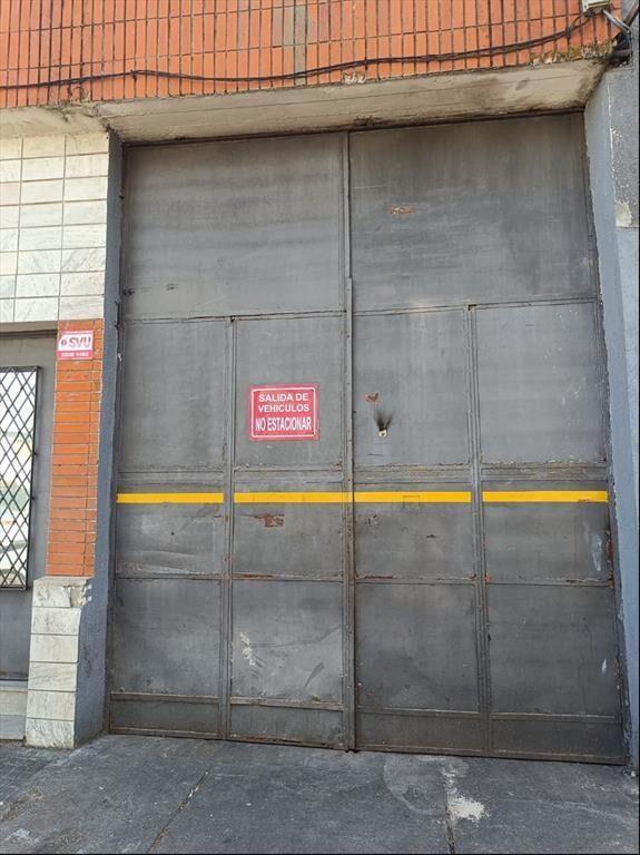 ALQUILER Locales 800m2 en Jacinto Vera