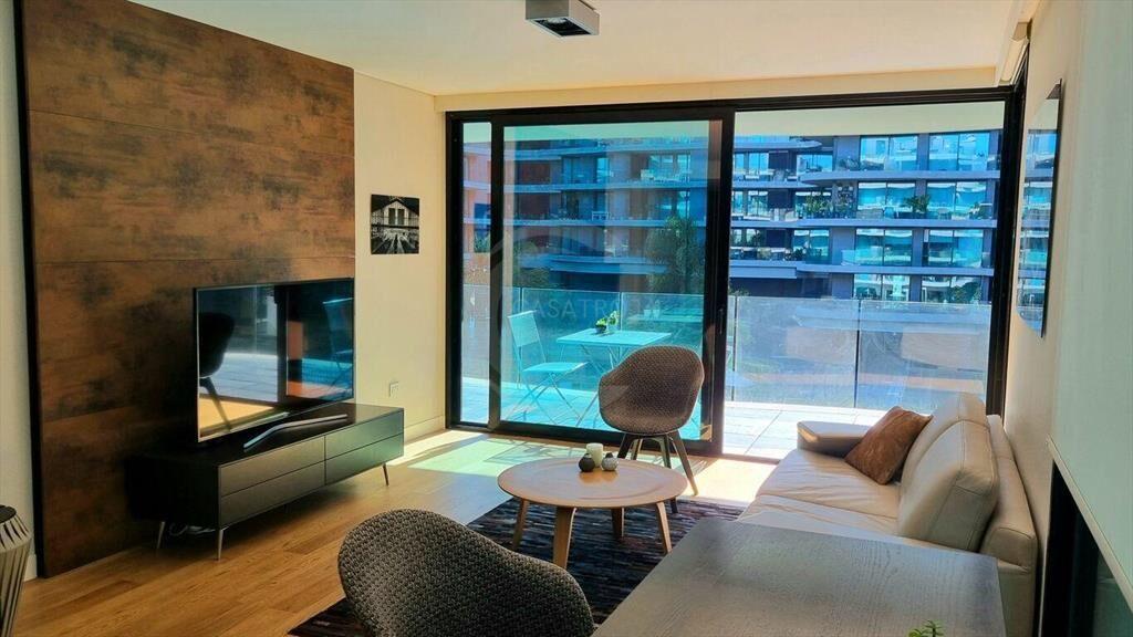 CASATROJA Venta de amplio apartamento 1 dormitorios con opc