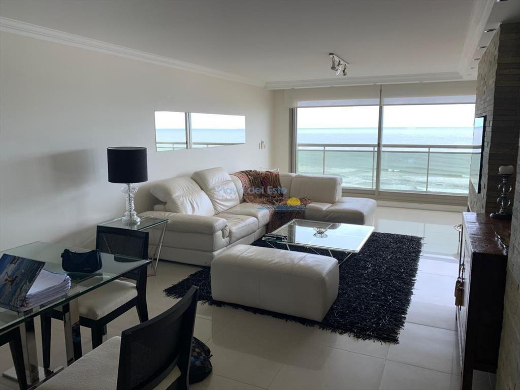 Apartamento de 3 dormitorios en Torre Imperiale ,