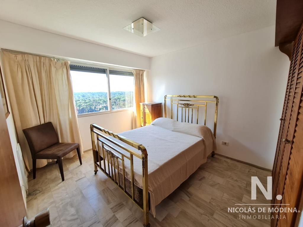 Apartamento de 3 dors con excelente vista y cerca de los ce