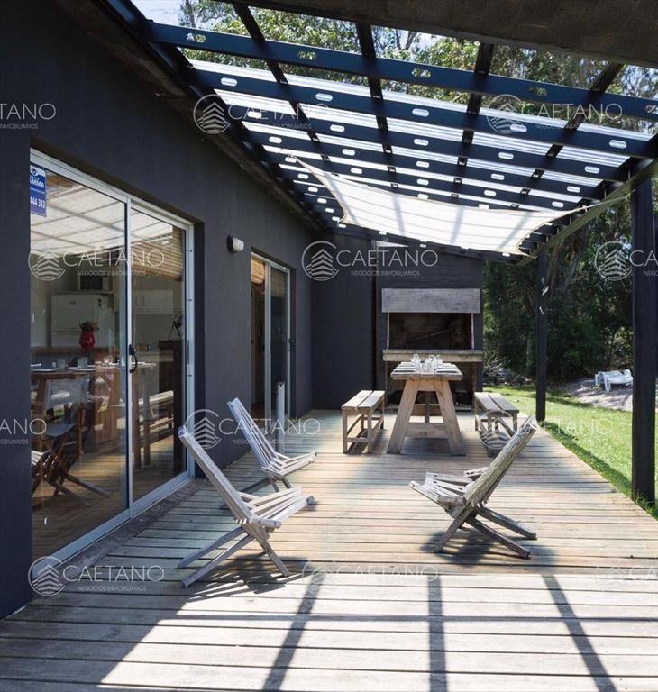 Casa de 3 dormitorios en venta Santa Mónica