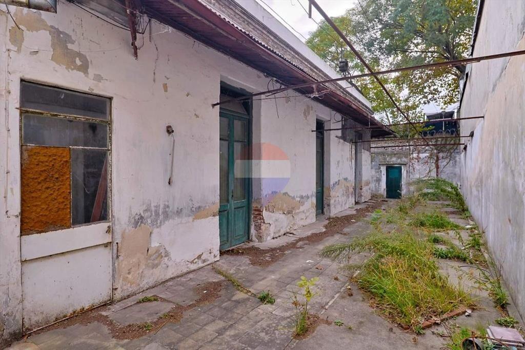 VENTA CASA A RECICLAR LA COMERCIAL
