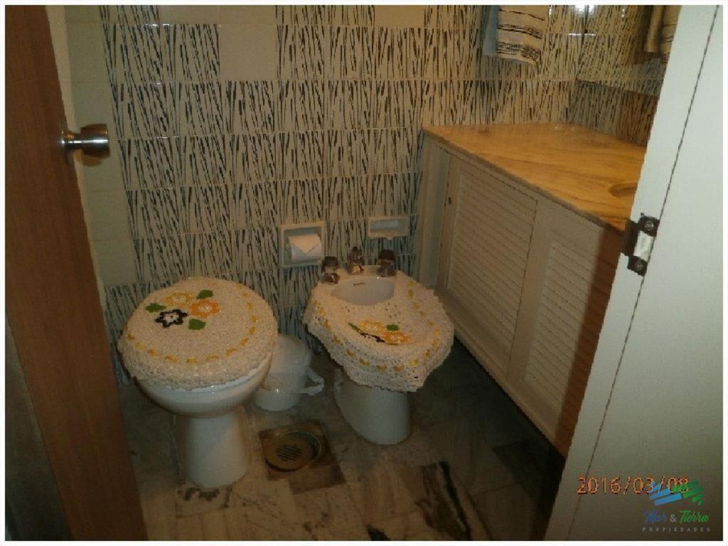 En venta.. Península.. piso intermedio.. planta