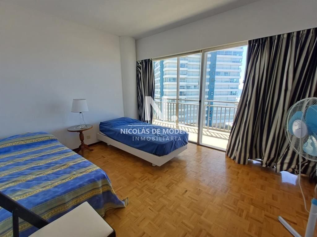 Departamento de 4 dormitorios en alquiler, Opus