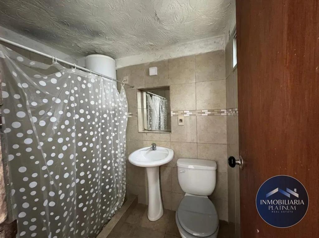 Casa en venta 5 dormitorios con cochera en, Jacinto Vera