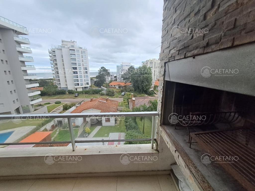 Apartamento en venta de 2 dormitorios en suite en Torre Moo