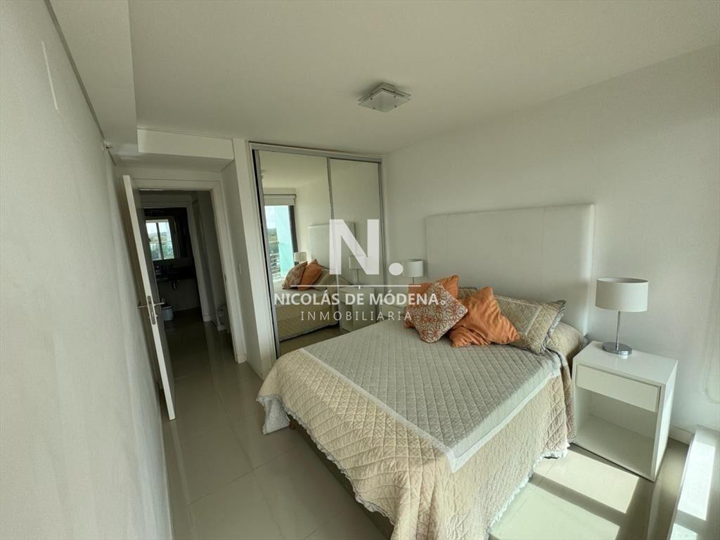 Apto 1 dorm, + plus y balcón
