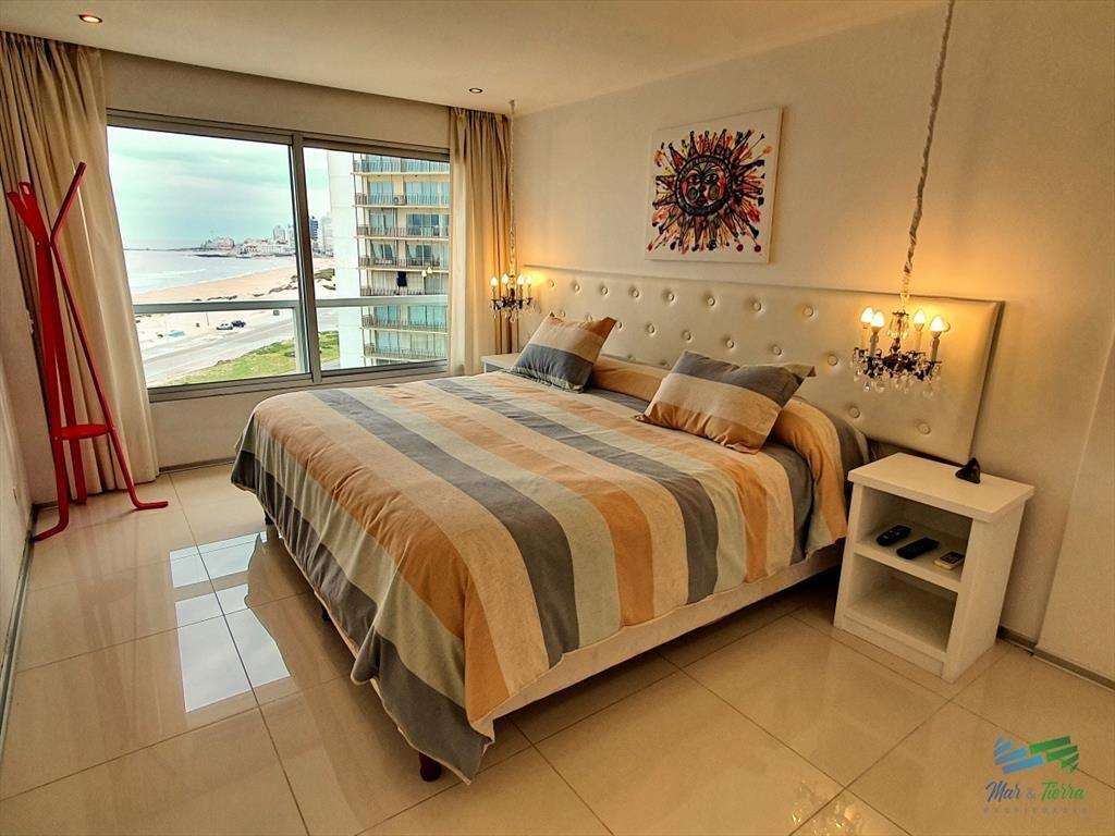 Apartamento en Brava, 2 dormitorios *