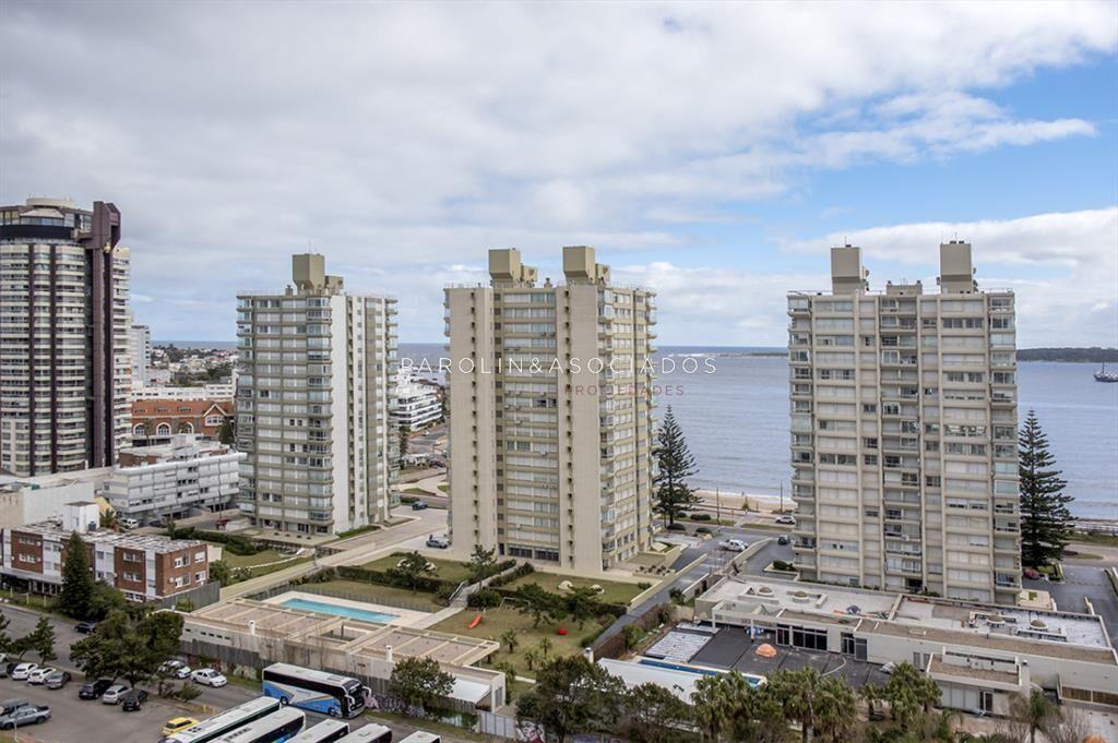 Increíble apartamento excelente vista al mar en torre Impe