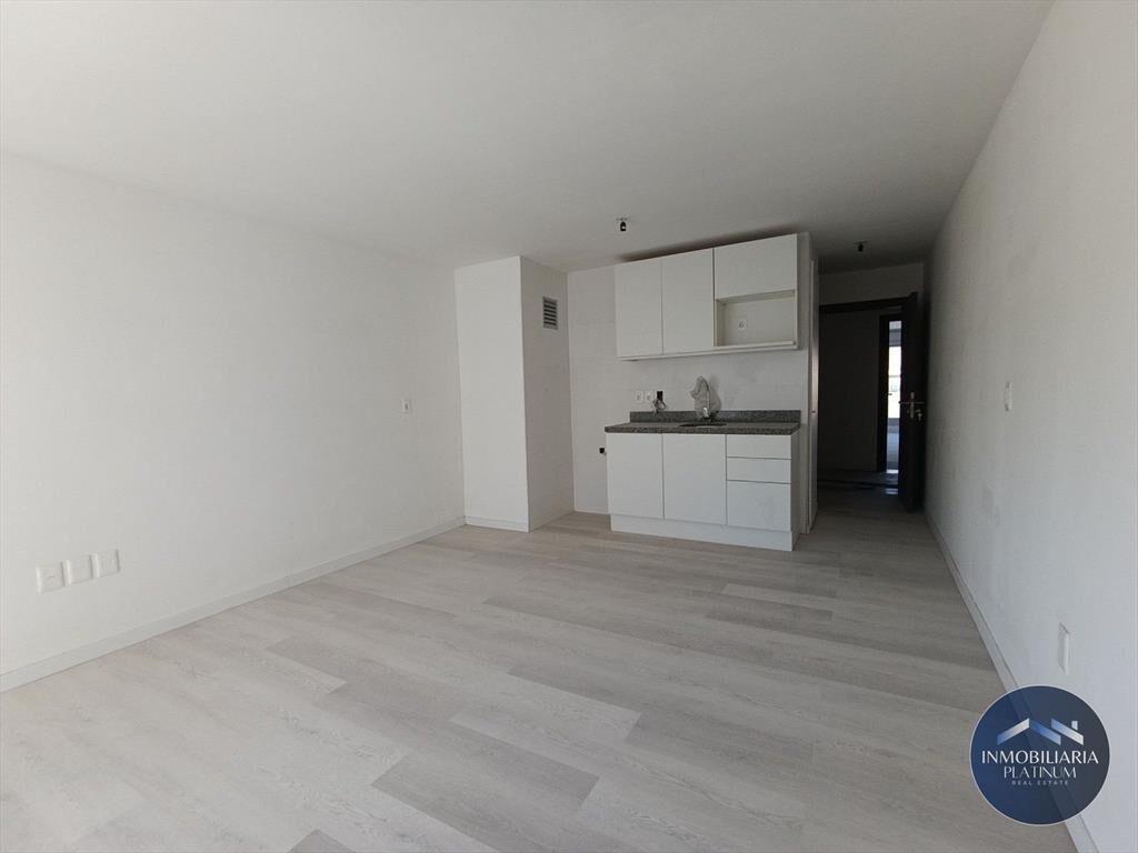 Alquiler de Monoambiente en Cordón con Terraza