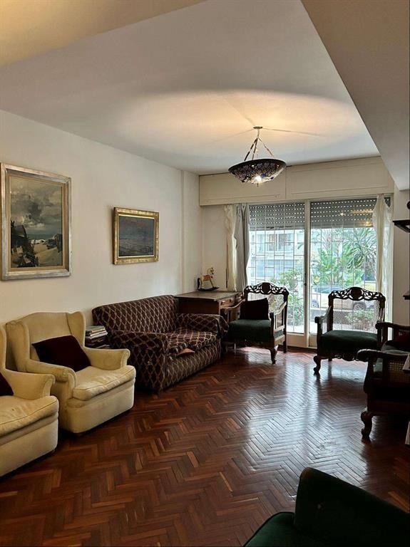 Plaza Gomensoro - Jaime Zudáñez 1 dormitorio 102m totales.
