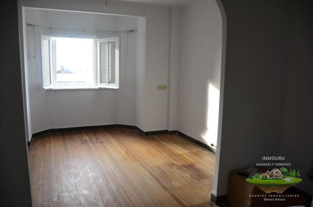 Se Alquila Espacioso Apartamento en Centro