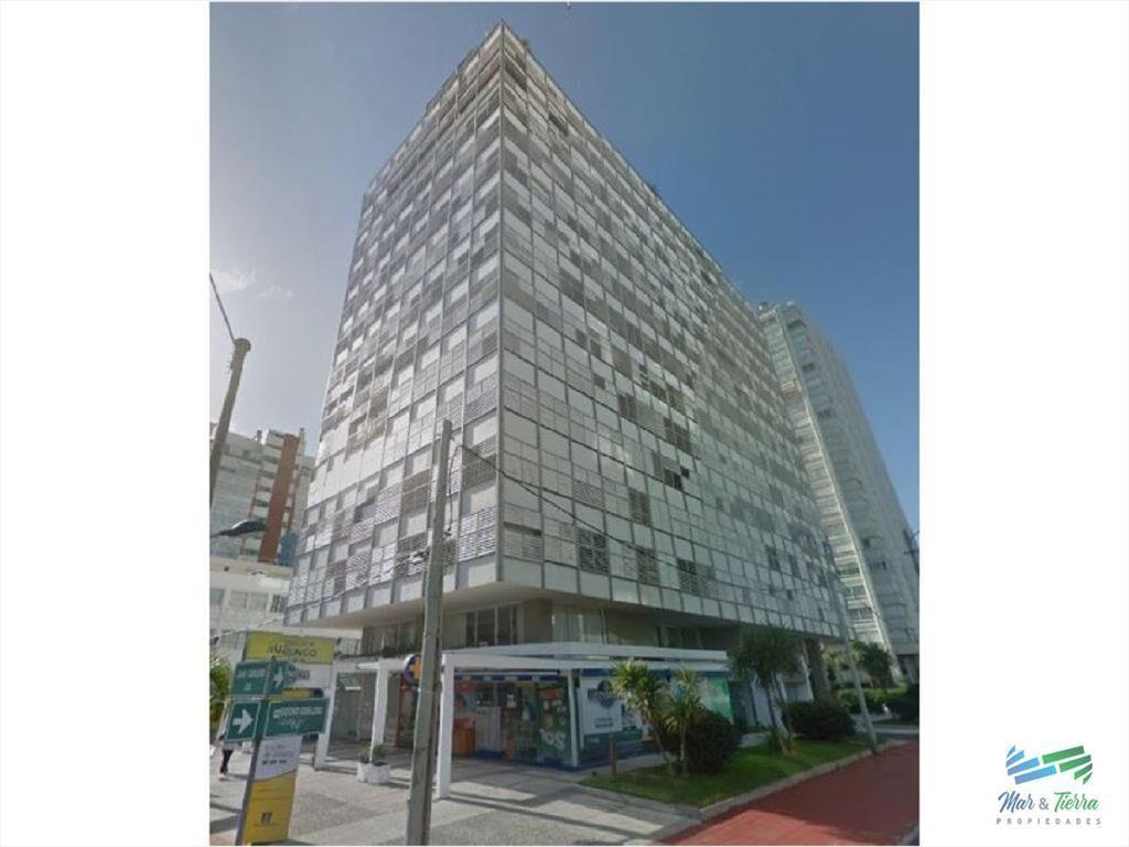 Apartamento en Peninsula, 2 dormitorios *