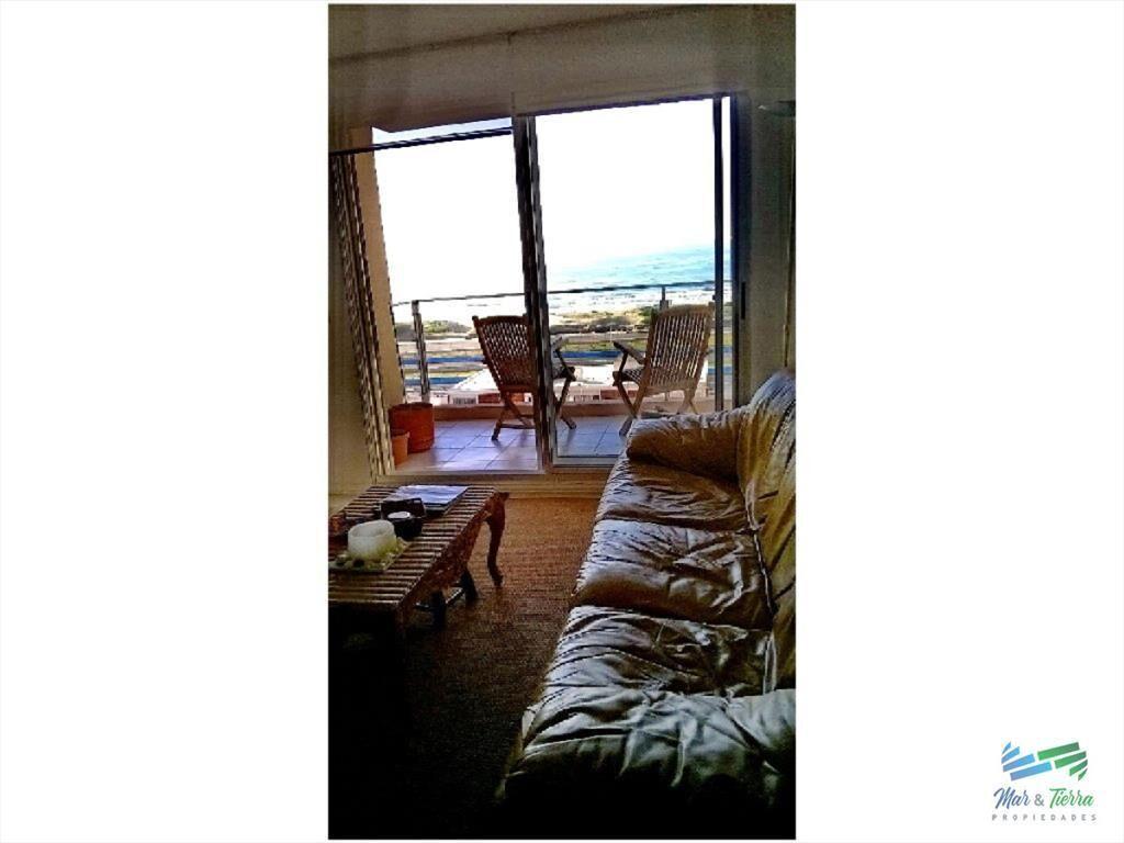 Vendo apartamento de 2 dormitorios enedificio con