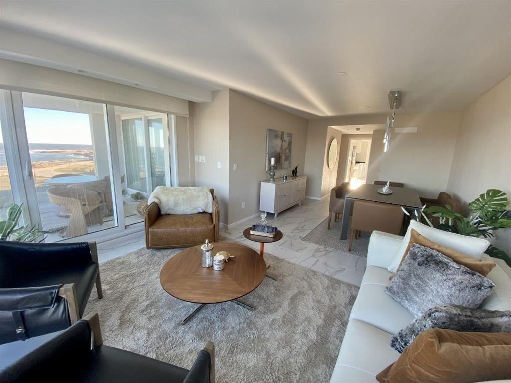 Venta apartamento 3 dormitorios Punta del Este