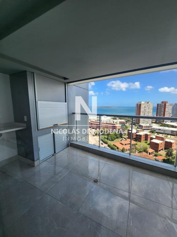 Vende apartamento en Miami Boulevard II, Piso muy