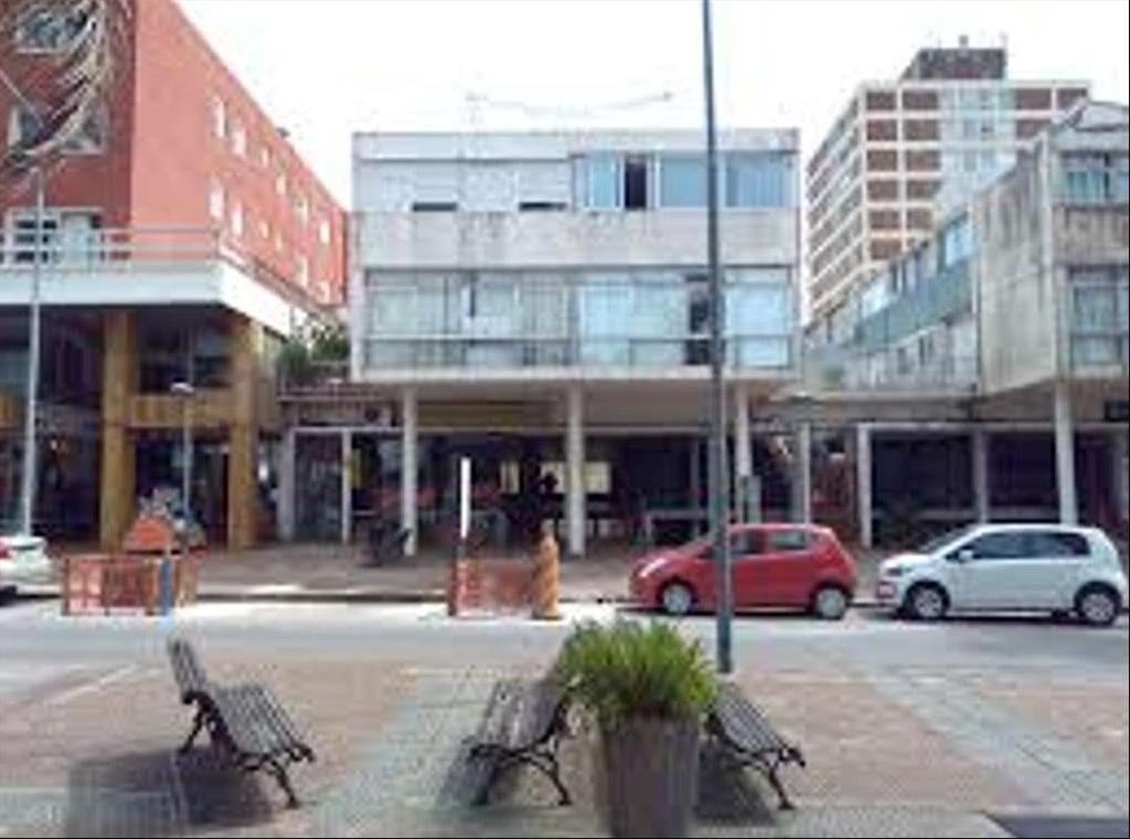 Alquiler Locales en Gorlero, Galería Pan de Azúcar (23 a 14