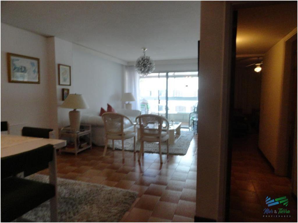 Apartamento en Mansa, 3 dormitorios *