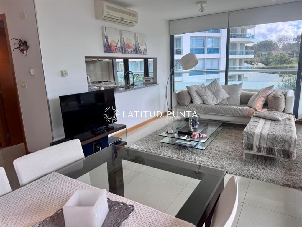 Apartamento 2 dormitorios. Brava
