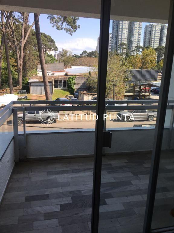 Roosevelt, apartamento de 2 dormitorios