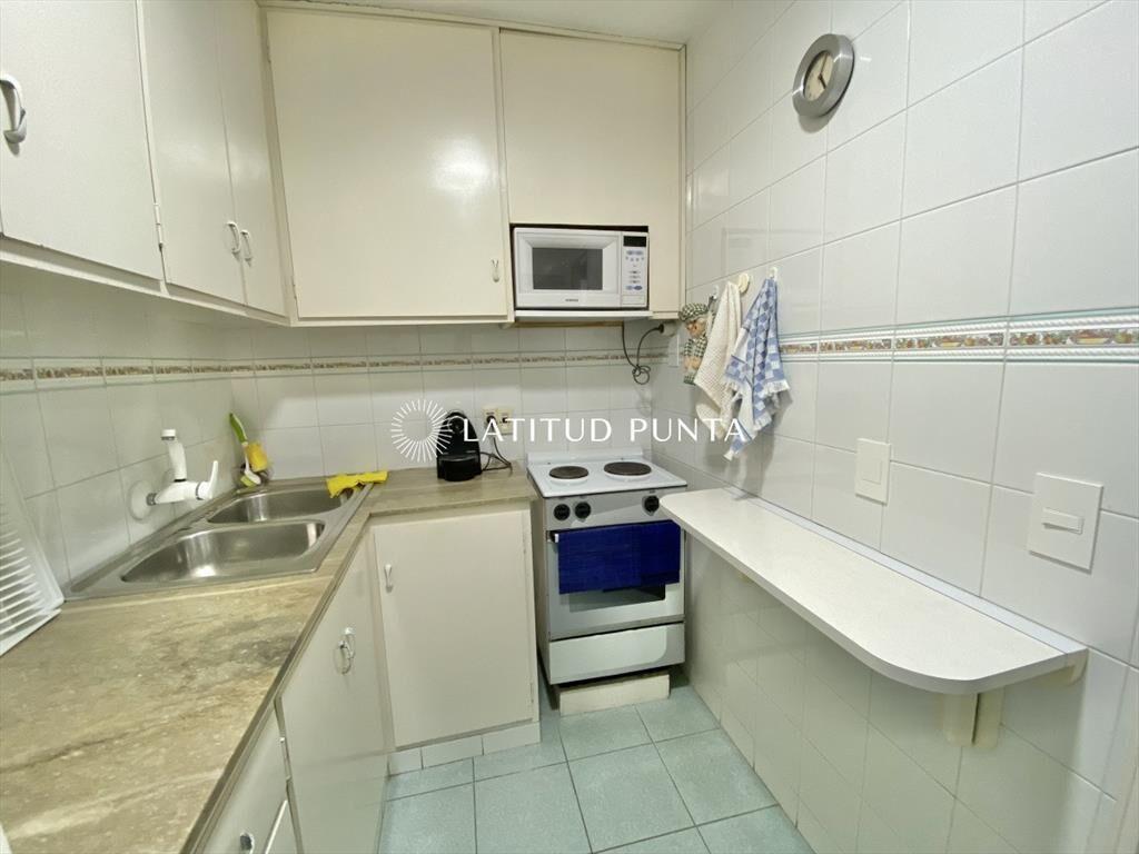 Apartamento en Península, 2 dormitorios, piscina