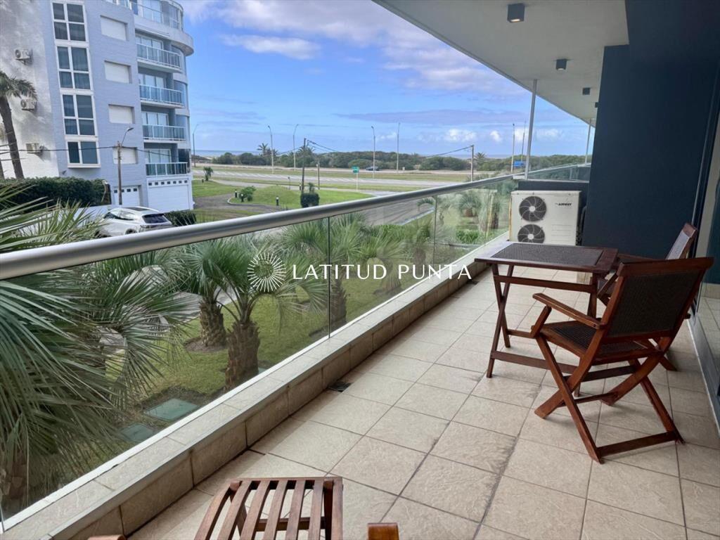 Apartamento 2 dormitorios. Brava