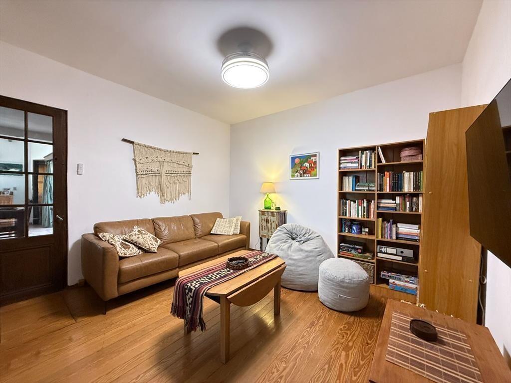Venta Casa PH Parque Batlle 5 dorm. garage y patio