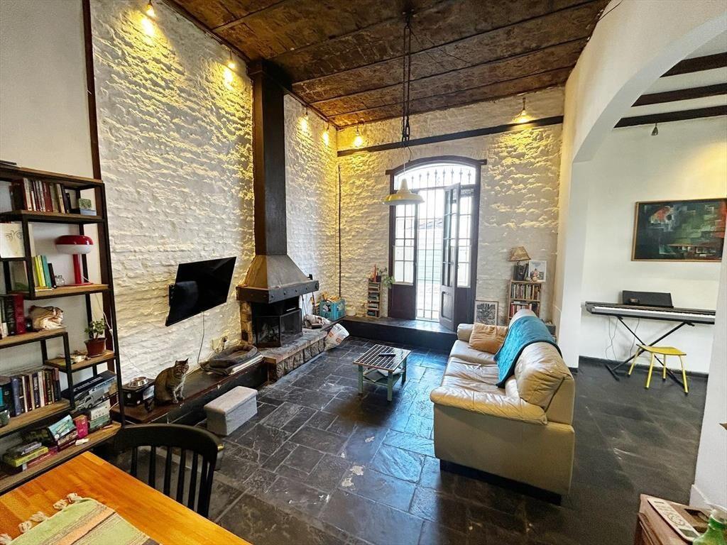 Venta de Casa de 3 dormitorios y garage en Pocitos