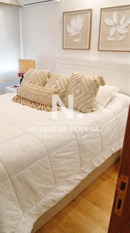Apartamento de 3 dormitorios en venta en Punta
