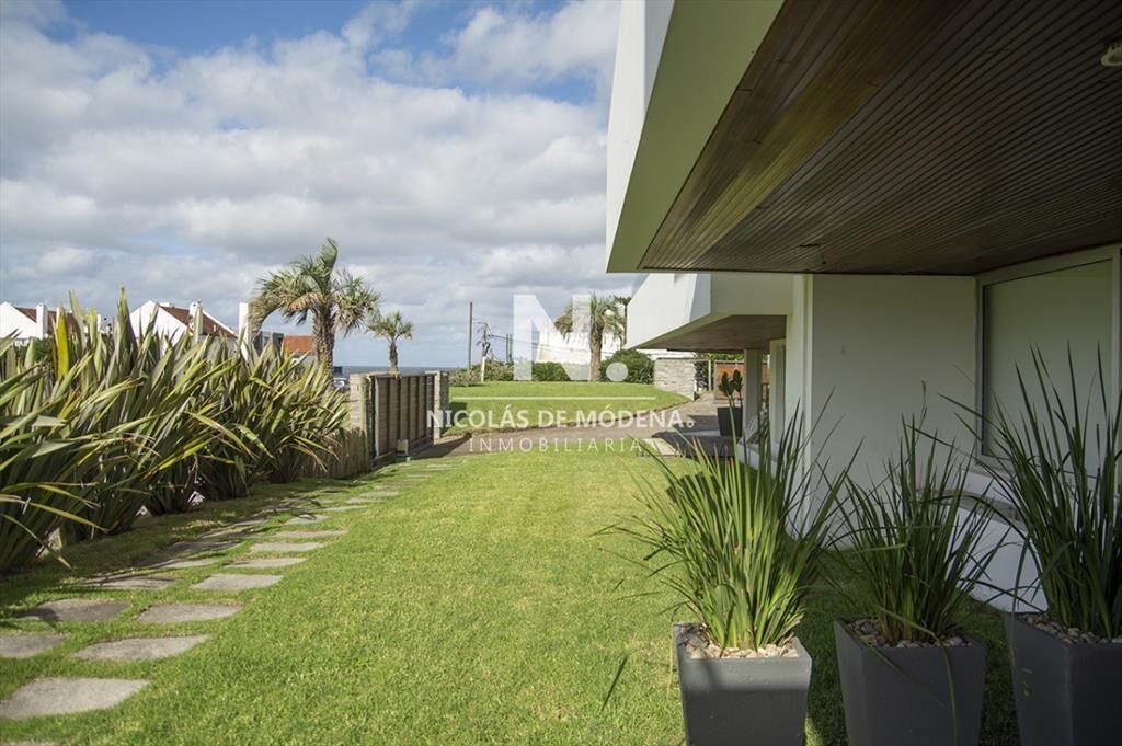 En venta, Apartamento ideal de 2 dormitorios en suite en La