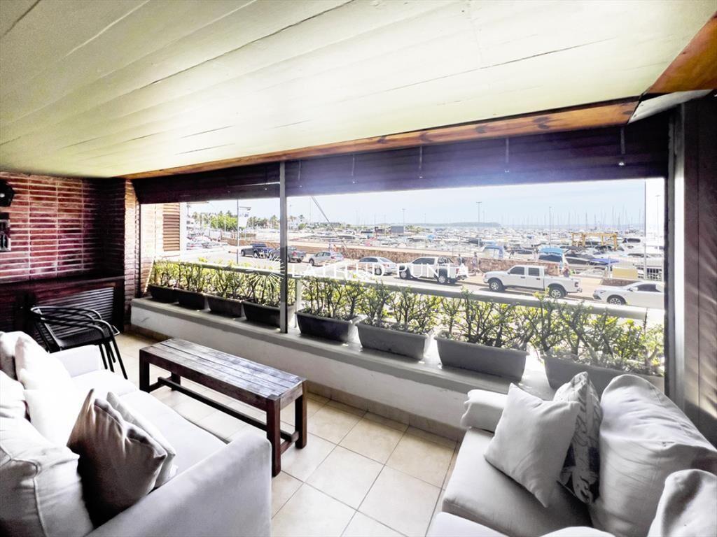 Puerto de Punta del Este, apartamento de 4 dormitorios
