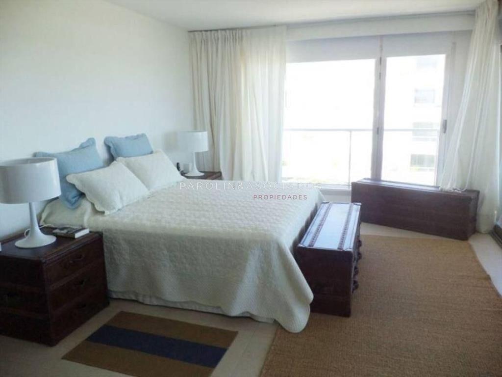Apartamento en venta de 3 dormitorios en Terrazas