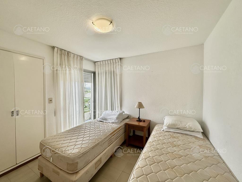 Venta Departamento - 3 Dormitorios 3 Baños -