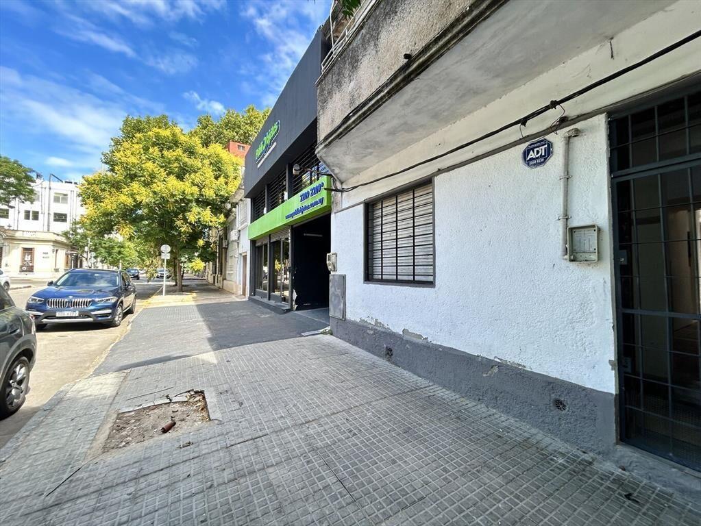 LOCAL / DEPÓSITO CON PADRÓN ÚNICO – GRAN METRAJE Y ENTRADA