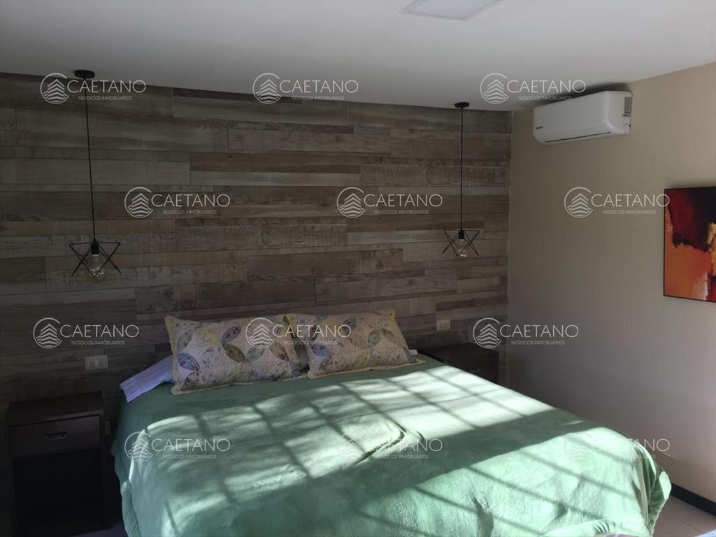 Hermosa casa en venta en Burnett