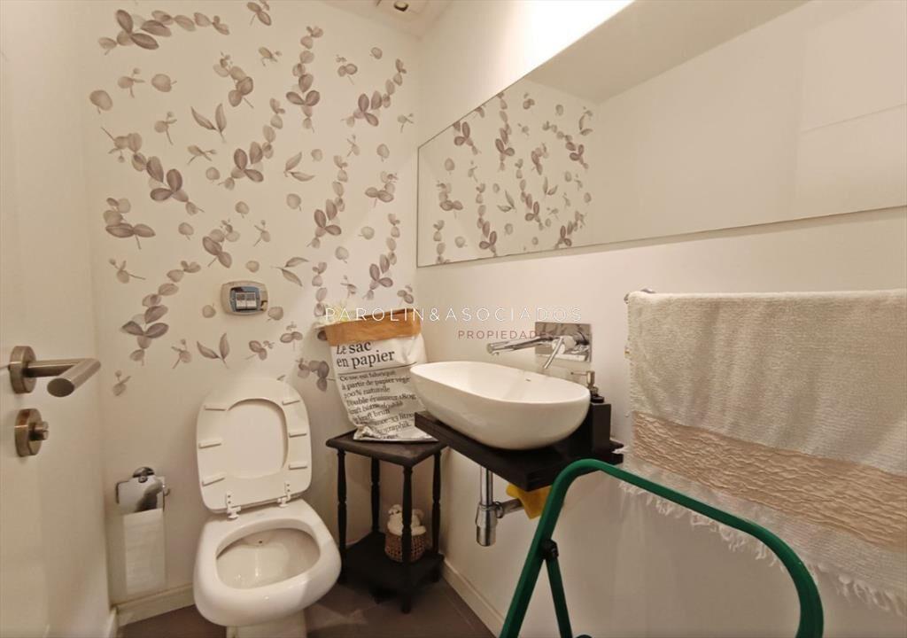 Departamento en Venta de 3 Suites y dependencia