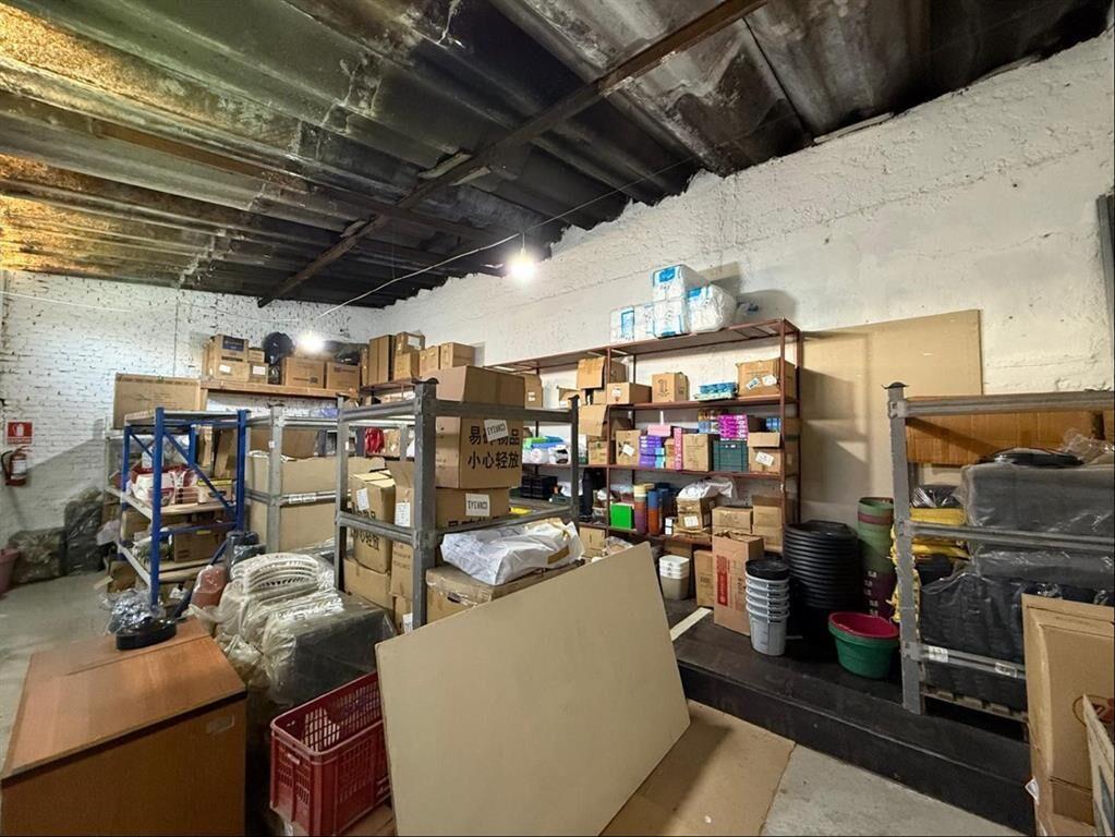 VENTA Local comercial de 240m2 en Perez Castellanos