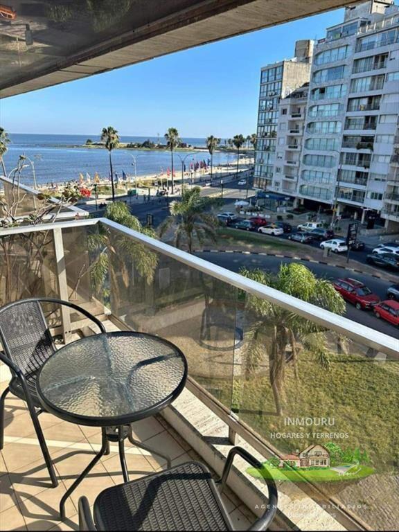 Alquiler de Monoambiente con Vista al Mar