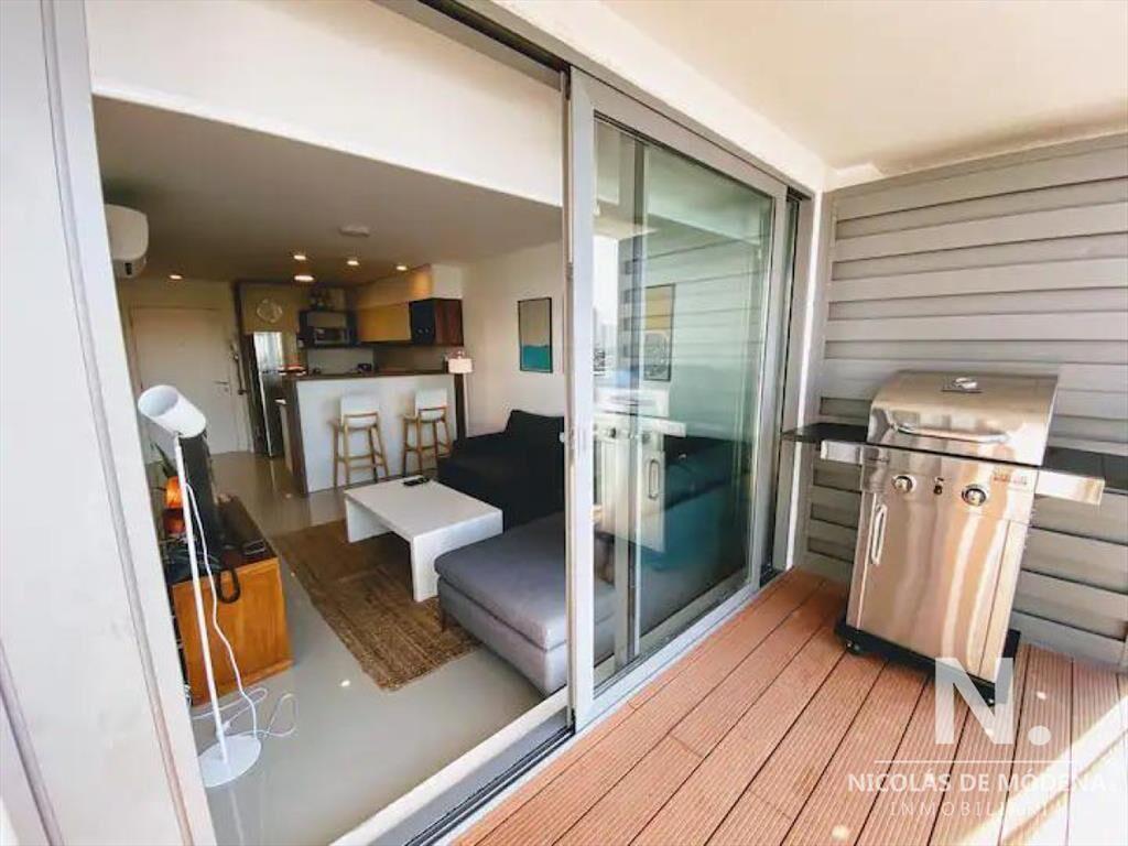 Apartamento de 1 Dormitorio y Medio a Pasos del Mar, Torre