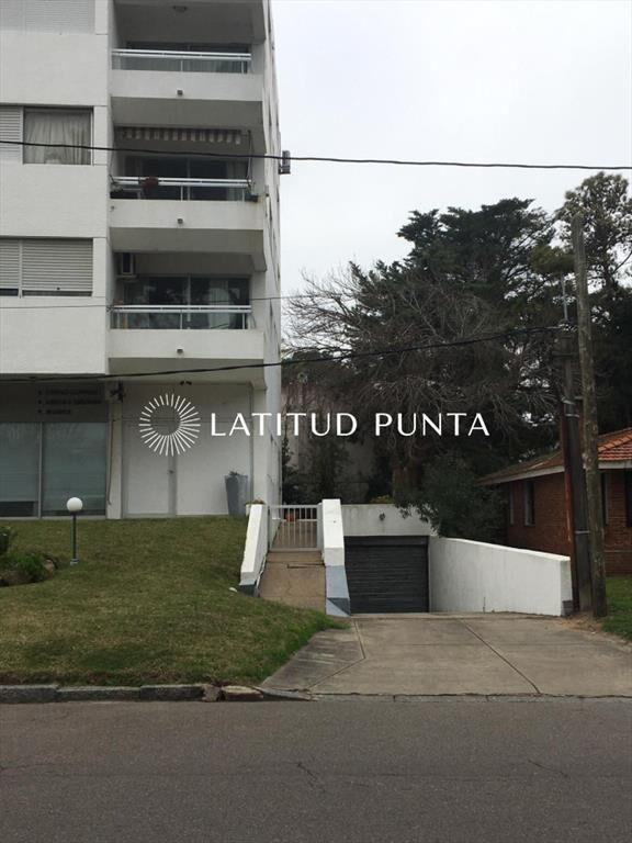 Roosevelt, apartamento de 2 dormitorios