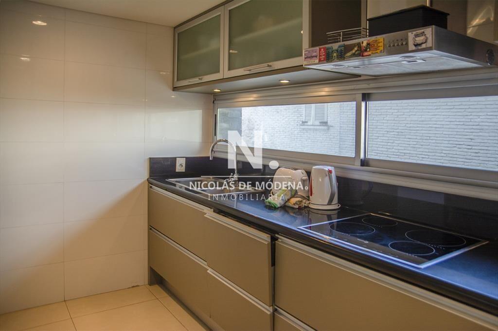 Departamento de 3 dormitorios con parrillero en