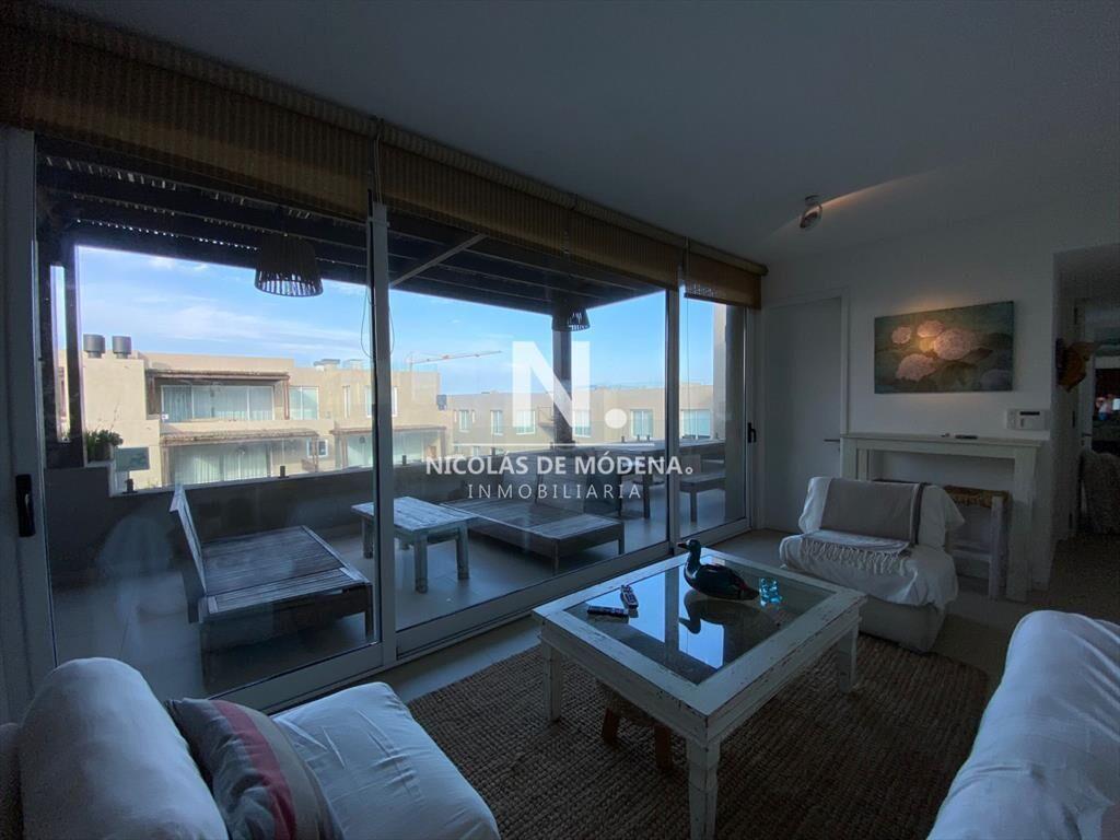 Apartamento de 3 dormitorios 2 baños