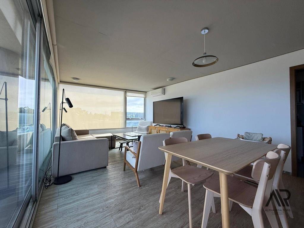 Apartamento en venta c/ cochera en Parque Miramar