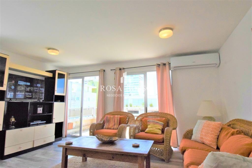 VENTA, Apartamento, 3 dormitorios, con vista, del