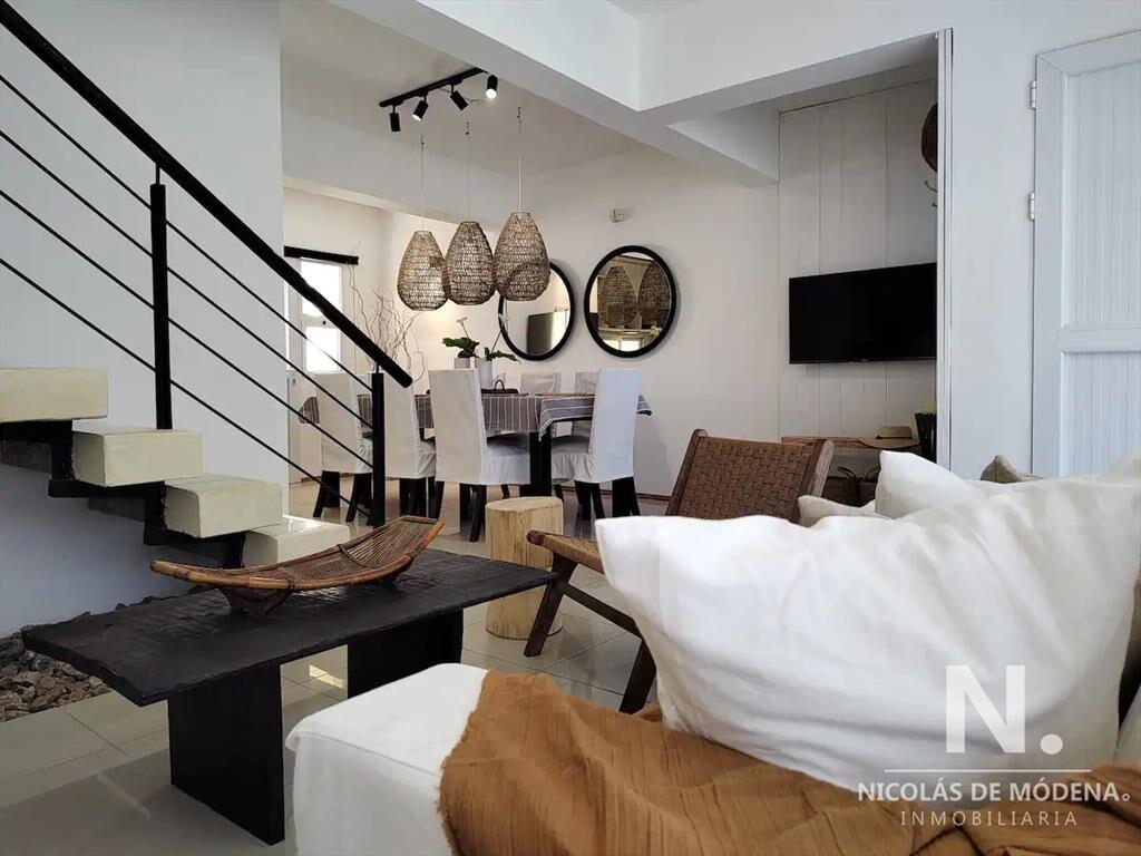 Apartamento en alquiler pocas cuadras de ruta 10 y playa Bi