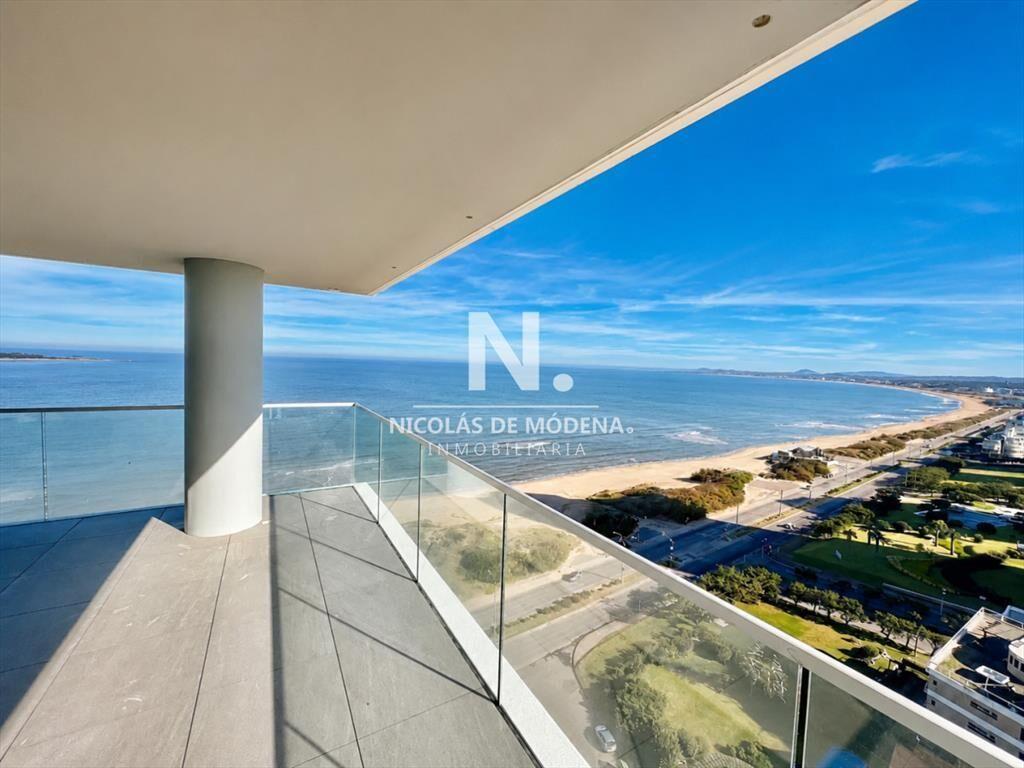 Departamento de 4 dormitorios en venta frente al