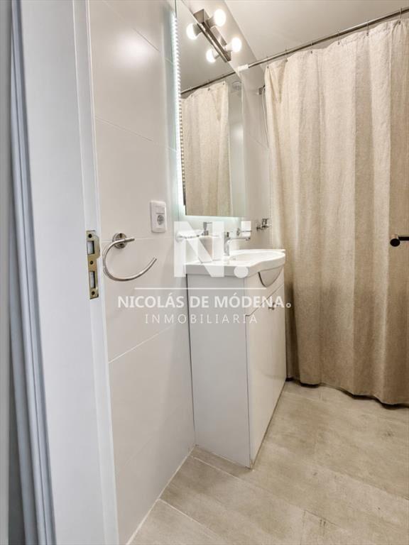 2 Bedroom Apartment for Sale in Playa Mansa - del